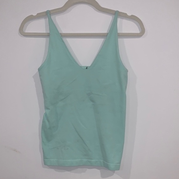 Nwot Free People Seamless Mint Green V-Neck Cami Tank Top size M/L - Picture 5 of 12